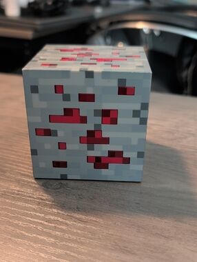 Vintage Minecraft 2012 Light Up Redstone Ore Cube
